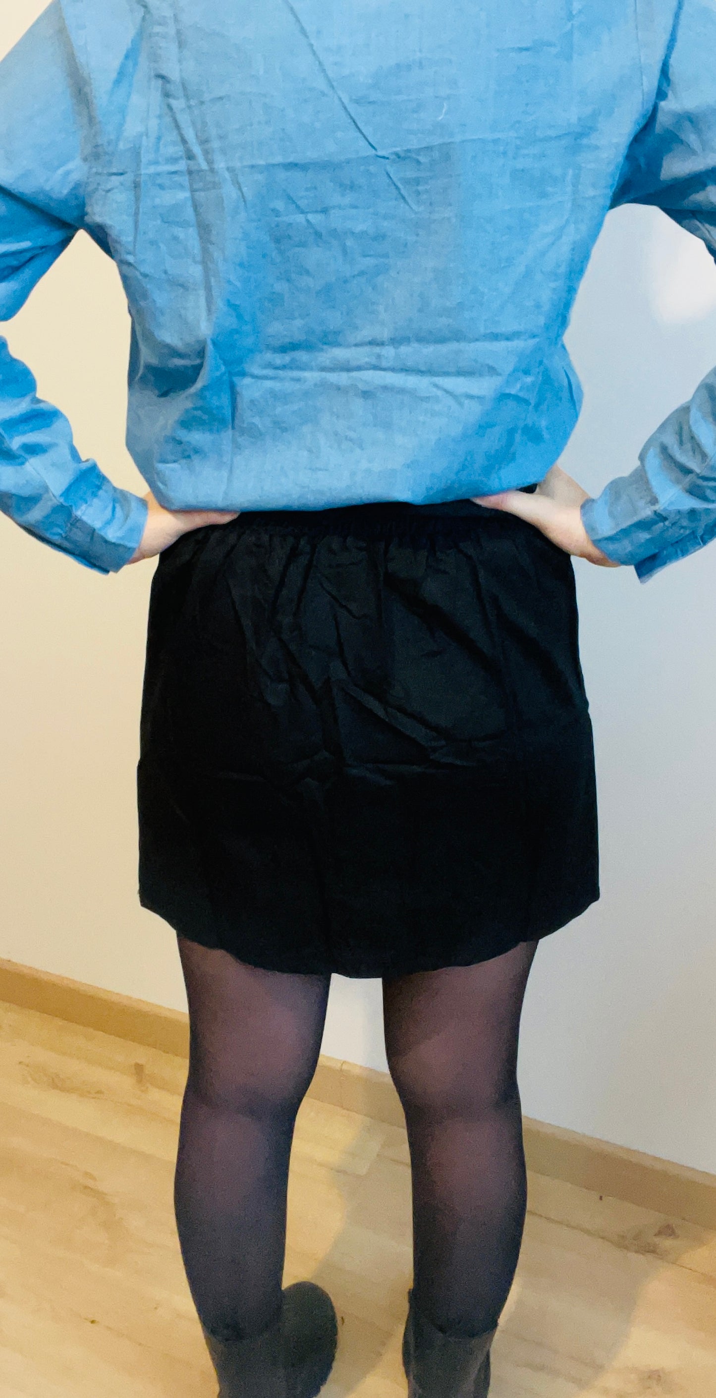 Jupe courte APRIL