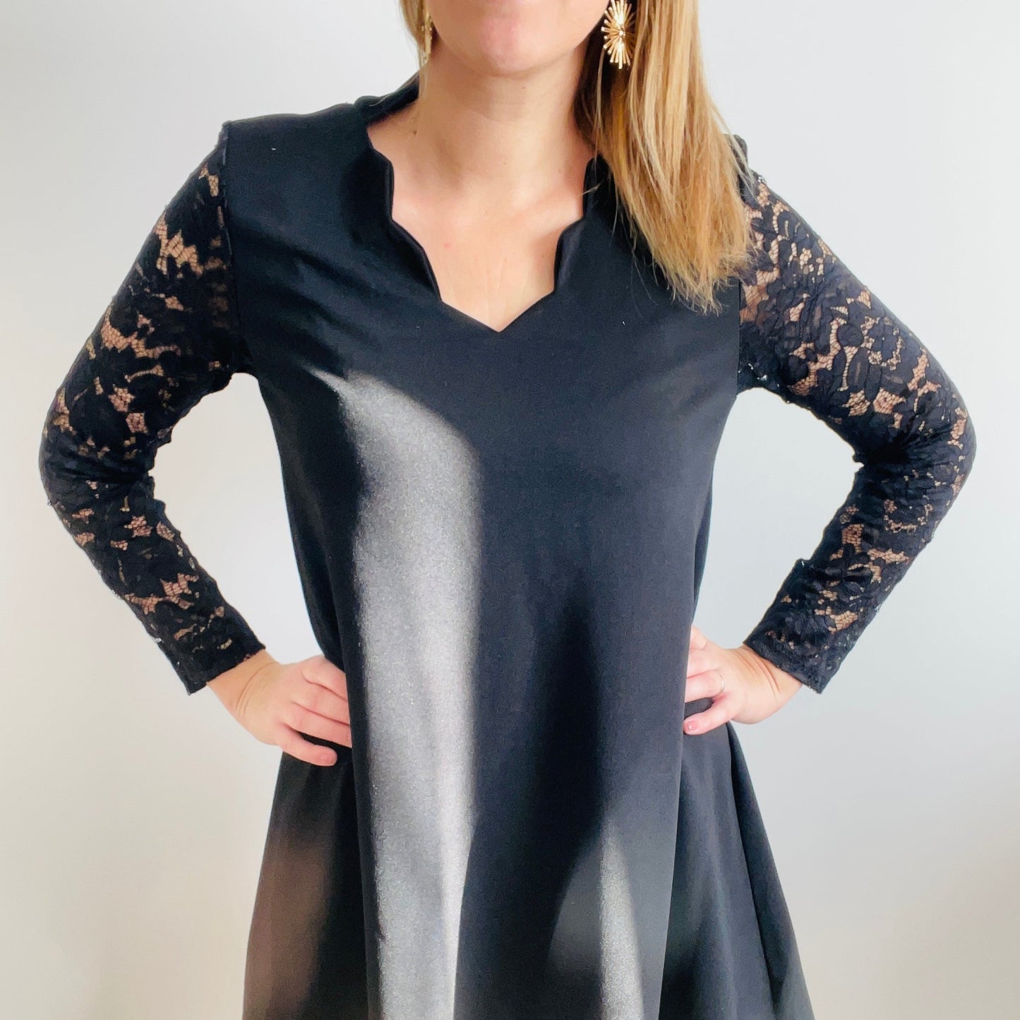 Robe noire EVA