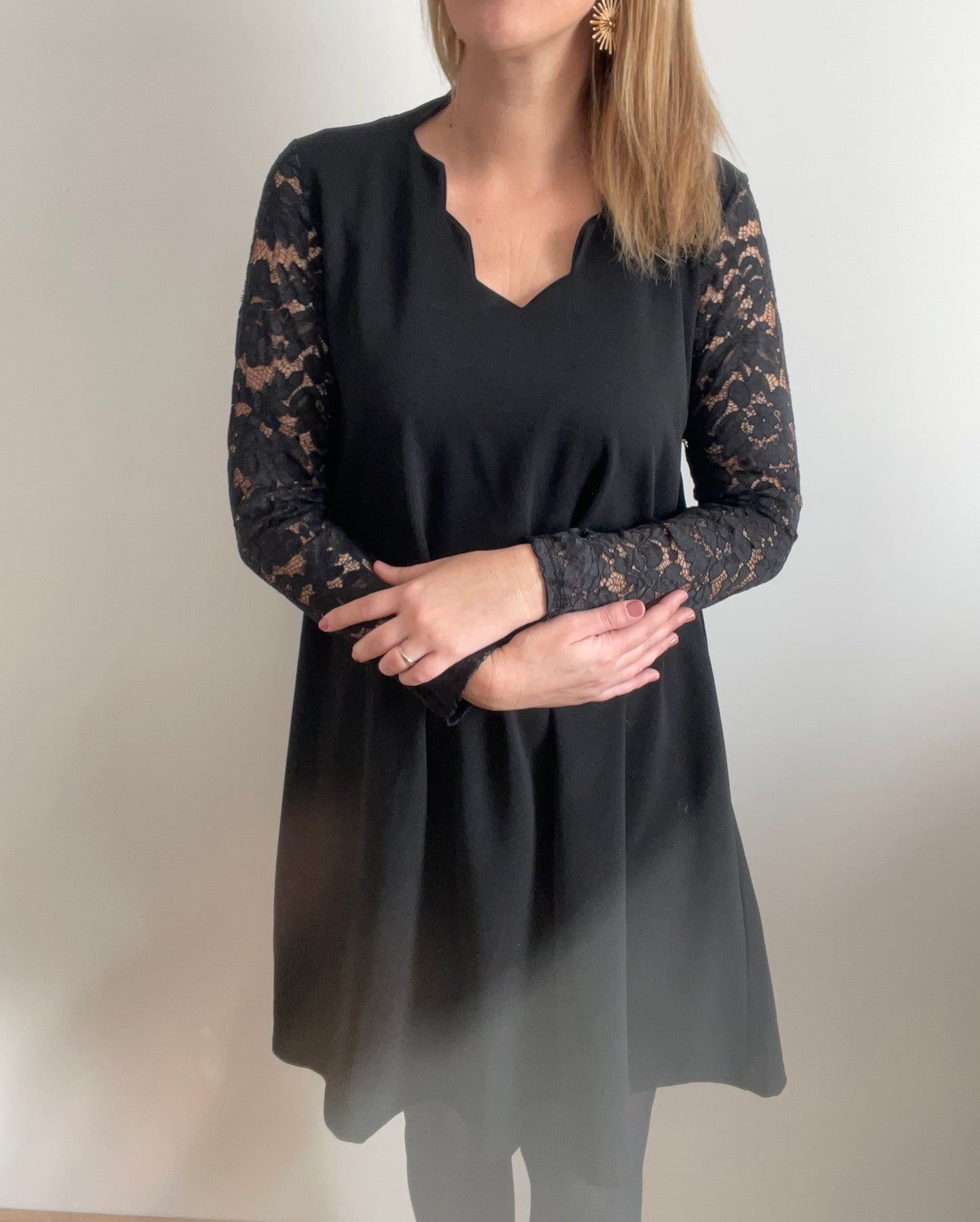 Robe noire EVA