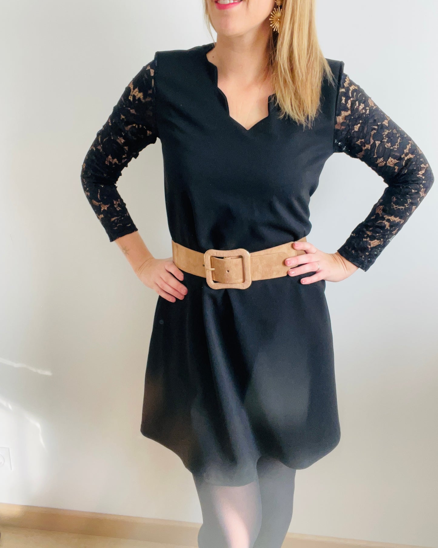Robe noire EVA