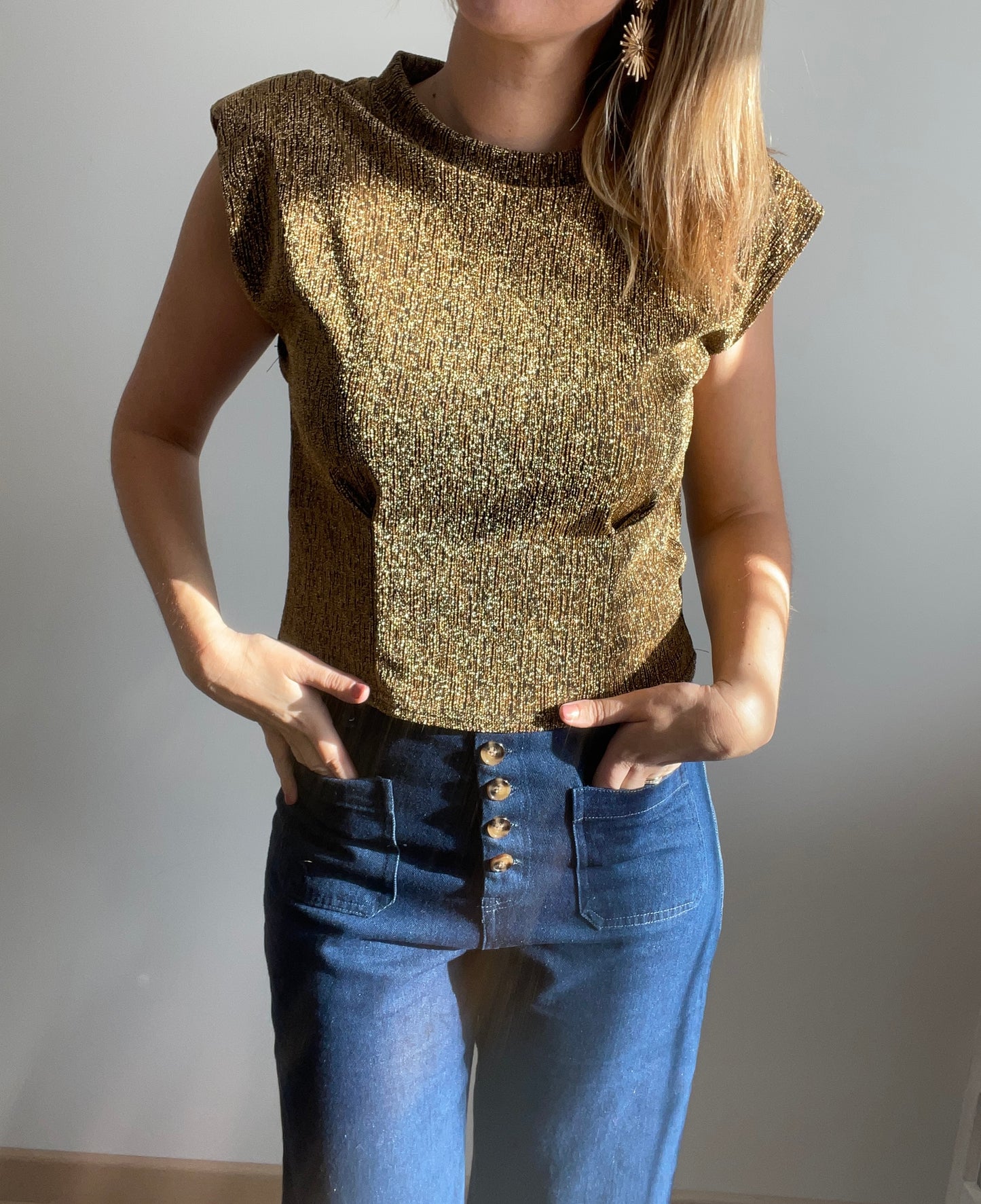 T-shirt doré paillettes Salomé