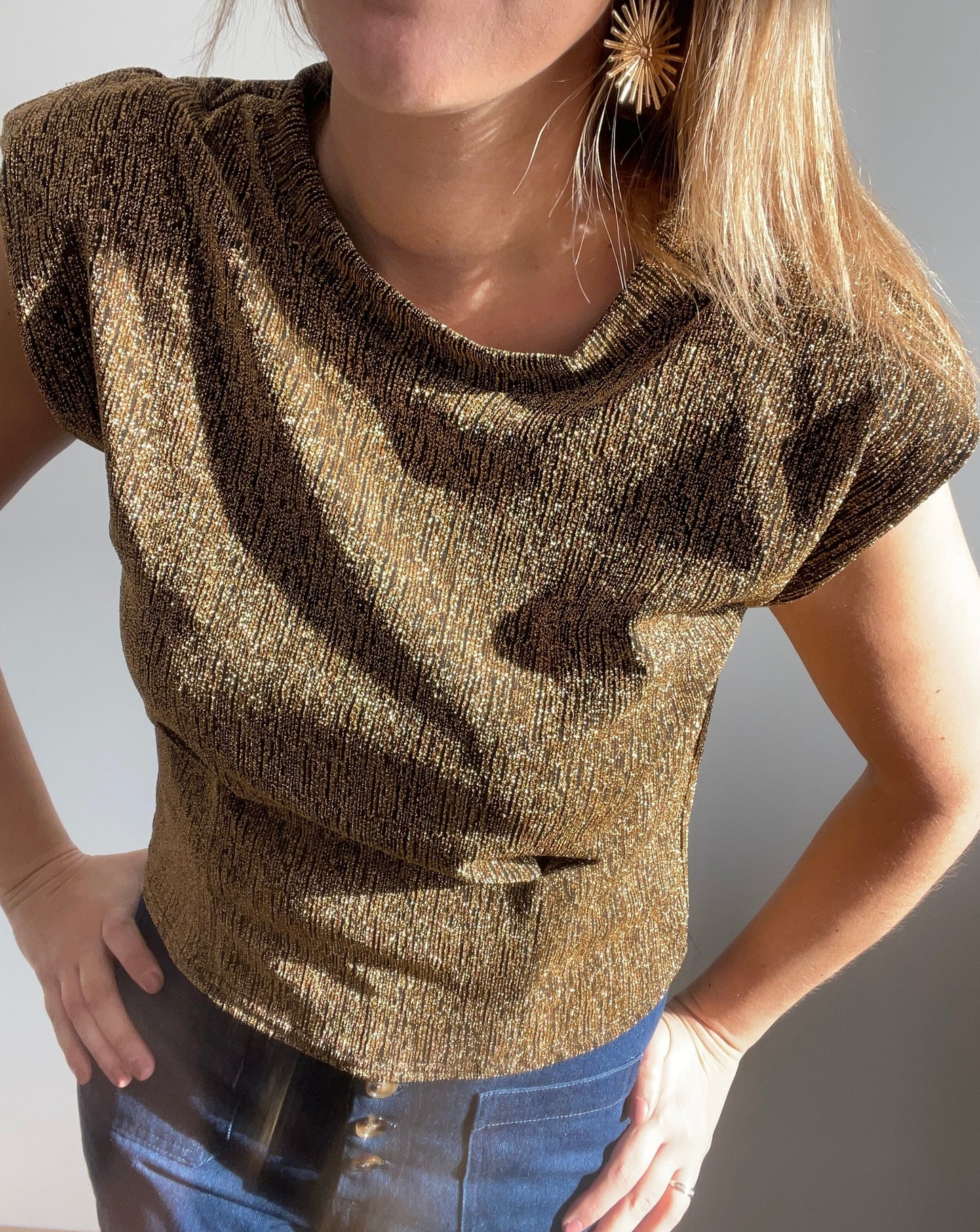 T-shirt doré paillettes Salomé