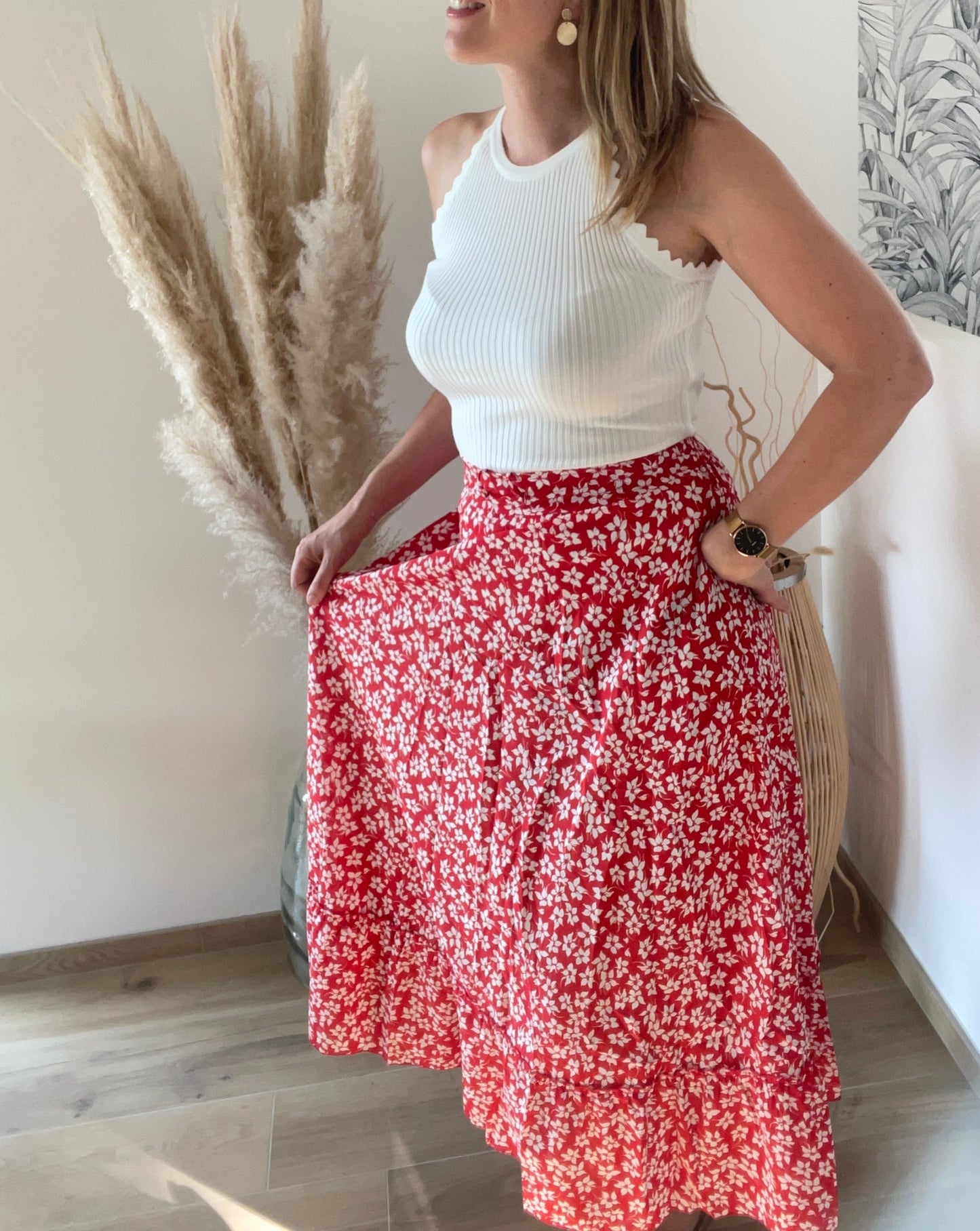 Jupe rouge motifs fleurs JULIE